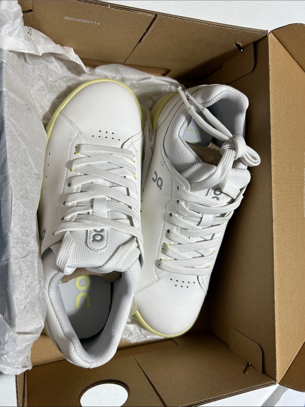 The Roger on running  White Sneakers with Pale Yellow Trim